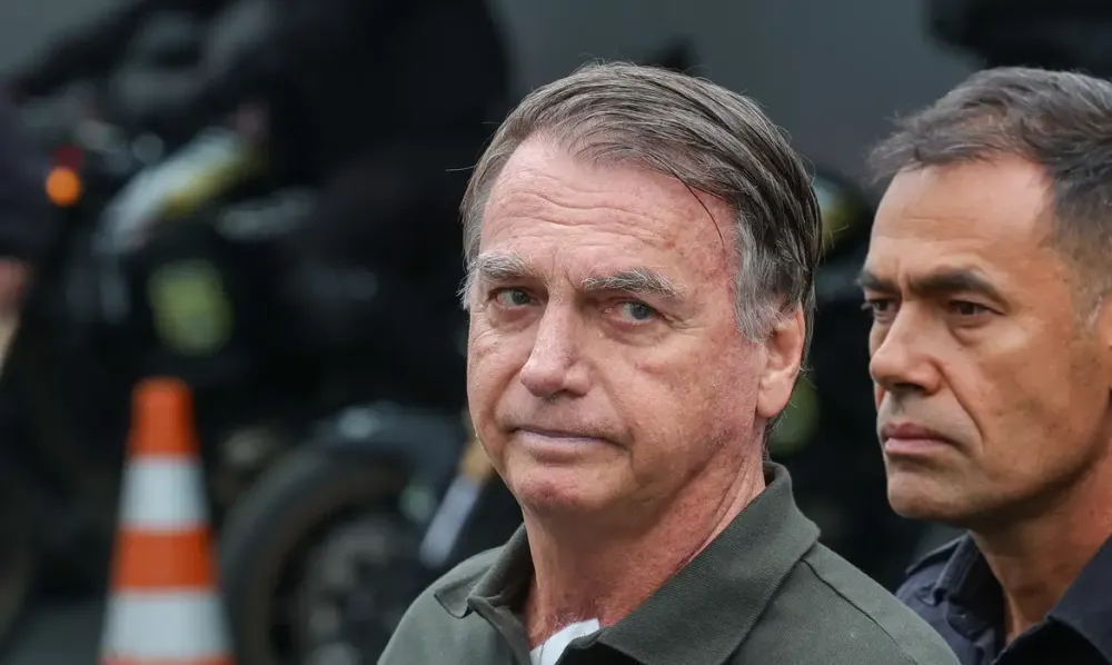 Bolsonaro apresenta novo recurso ao STF e tenta reverter condenação por golpe de Estado