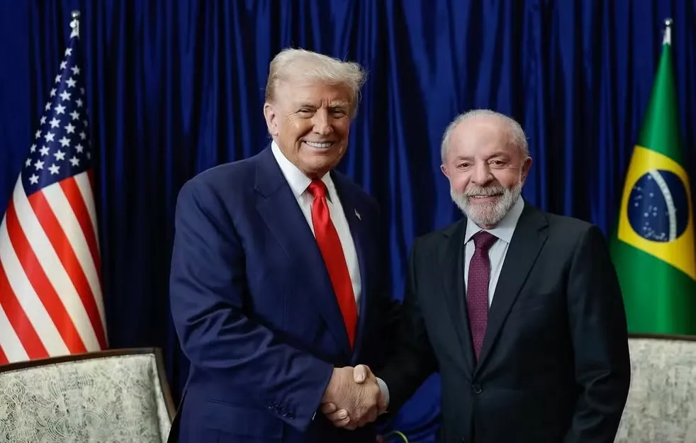 “Vitória de Lula; derrota dos Bolsonaros”, diz Gleisi após Trump derrubar Magnitsky