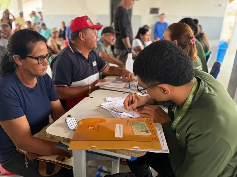 Programa Regulariza-PB atende mais de 1.400 agricultores em Barra de Santa Rosa