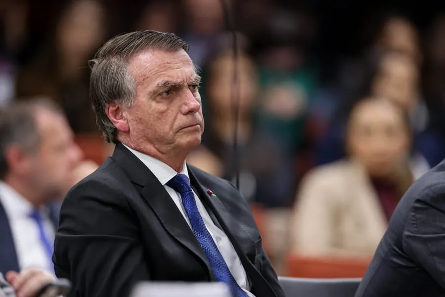 STM dá prazo de dez dias para Bolsonaro apresentar defesa contra perda de patente