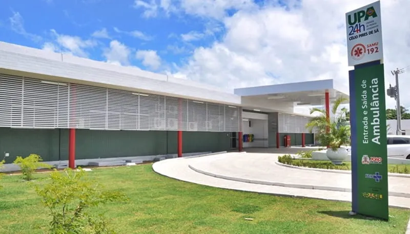 Criança de cinco anos morre após se afogar em piscina, em João Pessoa