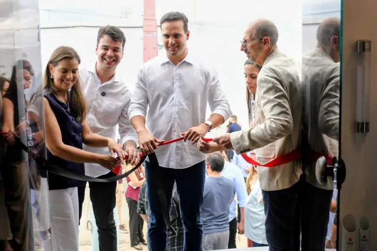 Lucas Ribeiro entrega obras e autoriza novos investimentos de mais de R$ 22 milhões em Patos
