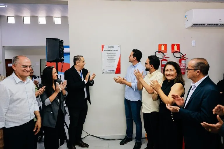 Vice-governador Lucas Ribeiro inaugura Laboratório Amanhã Digital, nova Ciretran e visita obras em Guarabira