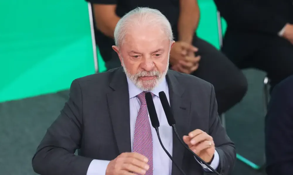 “Não podemos aceitar que o crime organizado continue destruindo famílias”, diz Lula